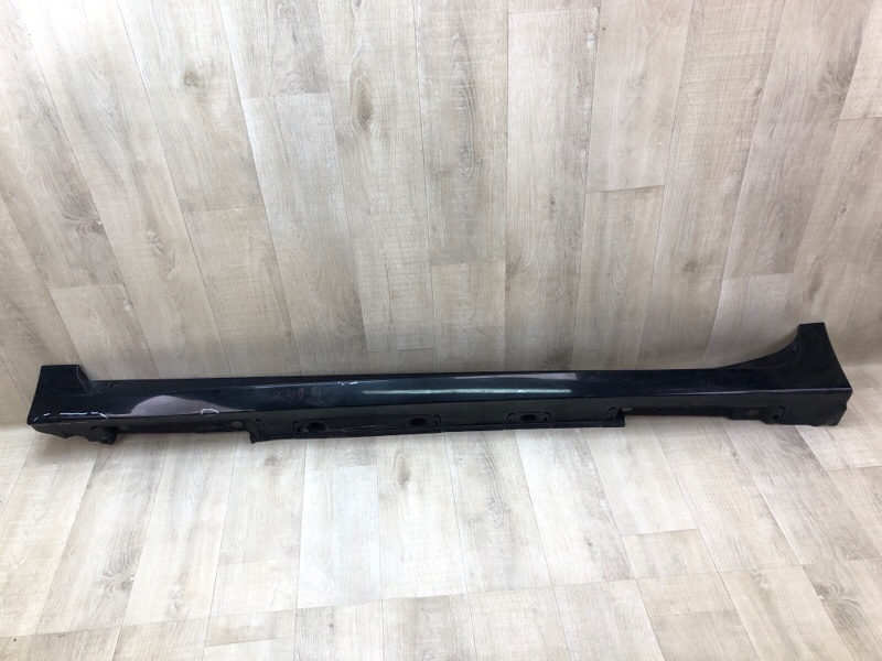 Накладка порога наружная левая LEXUS CT200 11-17 2013 1.8 2ZRFXE 7586076010C0 Б/У