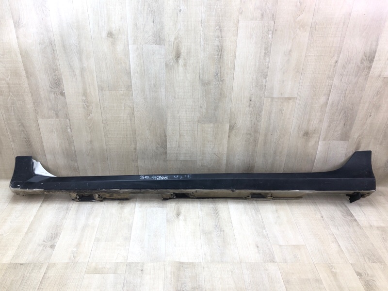 Накладка порога наружная левая HONDA CIVIC FC/FK 15- 2019 2.0L 4 71850-TBA-A01YJ Б/У