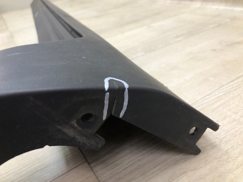 Накладка порога наружная правая ESCAPE 12-19 2014 T20HDTX