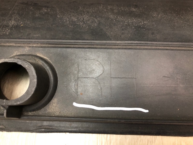 Накладка порога наружная правая CT200 11-17 2013 1.8 2ZRFXE