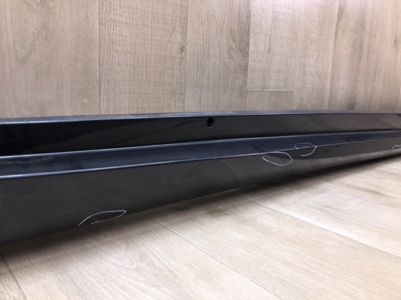 Накладка порога наружная правая PRIUS 16- 2017 1.8 2ZRFXE