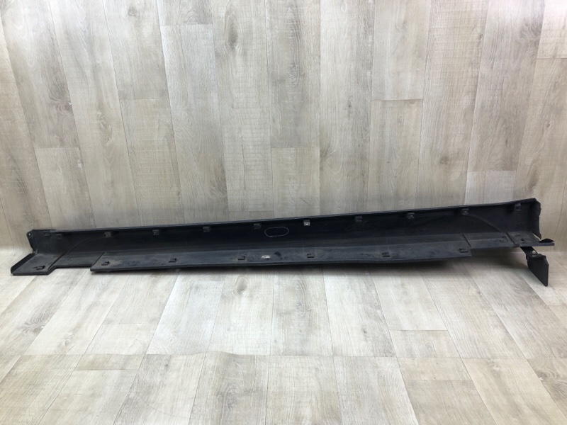 Накладка порога наружная правая TUCSON TL 15-20 2015 G4FJ 1.6 Накладка порога наружная правая TUCSON TL 15-20 2015 G4FJ 1.6