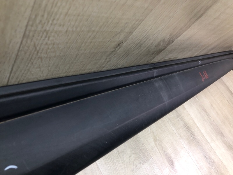 Накладка порога наружная правая TUCSON TL 15-20 2015 G4FJ 1.6 Накладка порога наружная правая TUCSON TL 15-20 2015 G4FJ 1.6