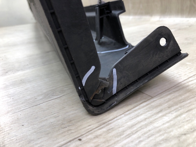 Накладка порога наружная левая TUCSON TL 15-20 2015 G4FJ 1.6