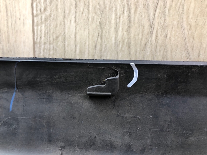 Накладка порога наружная правая SORENTO UM 14- 2017 2.4 G4KJ Накладка порога наружная правая SORENTO UM 14- 2017 2.4 G4KJ