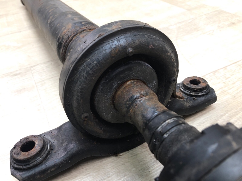 Карданный вал задний LEGACY BN 14-18 2014 2.5 FB25B