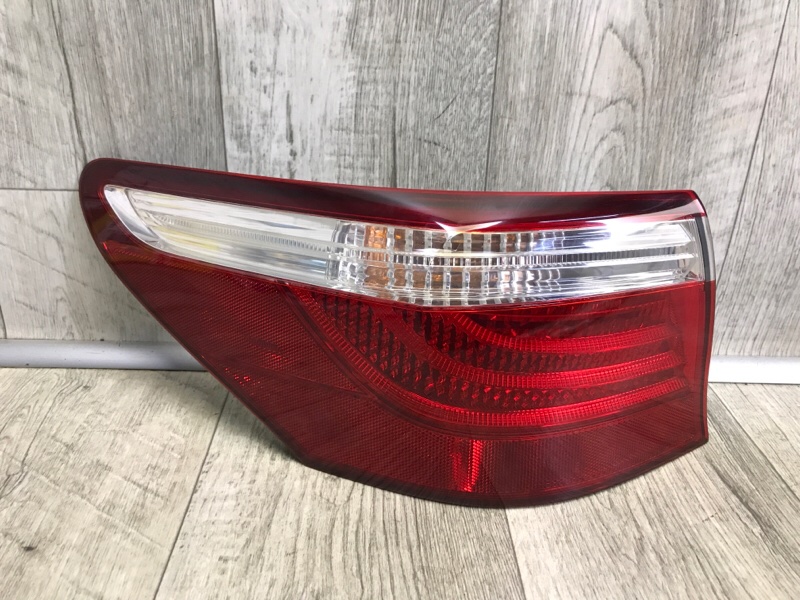 Запчасть фонарь наружный задний левый LEXUS LS460 06-12 2006 Седан 4.6 81561-50160 Б/У Фонарь наружный задний левый LEXUS LS460 06-12 2006 Седан 4.6 81561-50160 Б/У