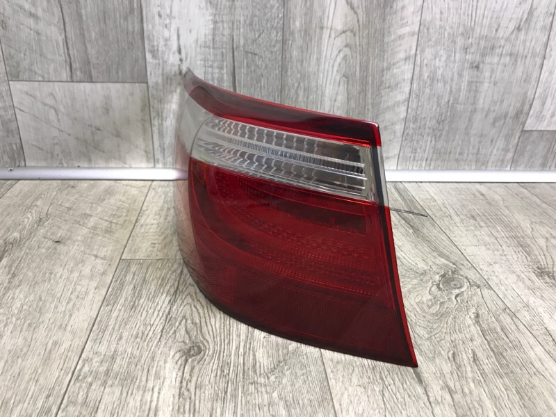 Фонарь наружный задний левый LS460 06-12 2006 Седан 4.6 Фонарь наружный задний левый LS460 06-12 2006 Седан 4.6