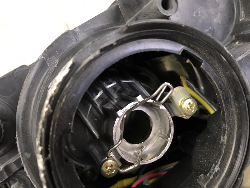 Фара левая SONATA NF 04-10 Фара левая SONATA NF 04-10