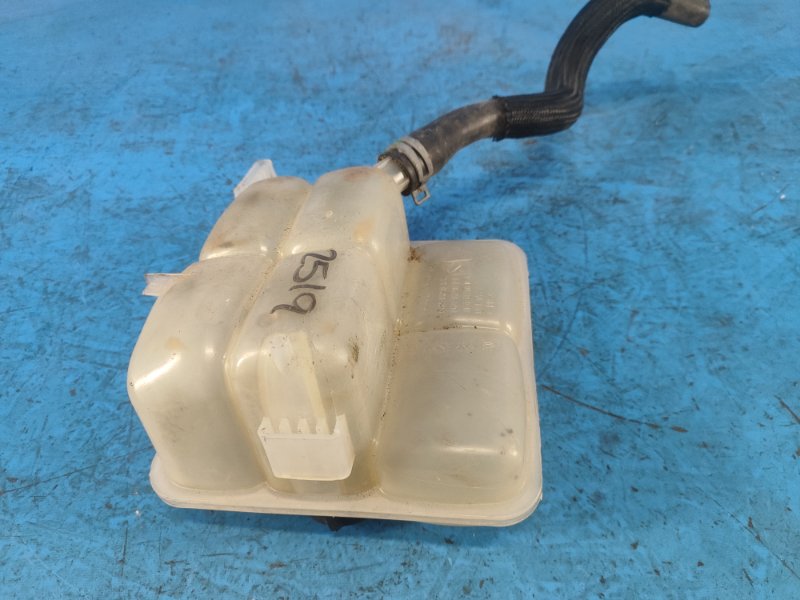 Бачок расширительный FOCUS 10-18 Бачок расширительный FOCUS 10-18