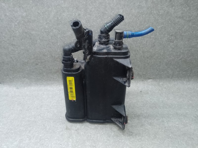 Запчасть абсорбер топливный BMW X3 (F25) 11-17 2016 N20B20A 16137293757 Б/У Абсорбер топливный BMW X3 (F25) 11-17 2016 N20B20A 16137293757 Б/У