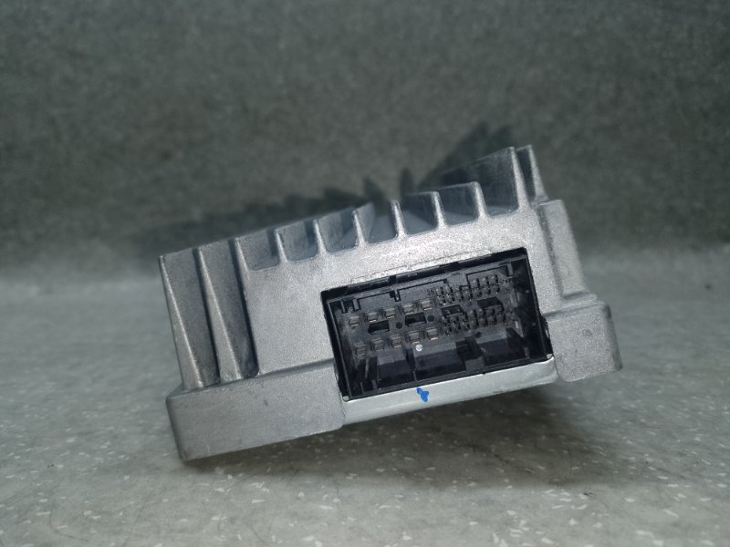 Усилитель звука X3 (F25) 11-17 2016 N20B20A