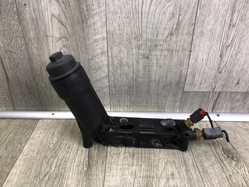 Запчасть корпус масляного фильтра DODGE JOURNEY 08-20 3.6 ERB 5184294AE Б/У Корпус масляного фильтра DODGE JOURNEY 08-20 3.6 ERB 5184294AE Б/У