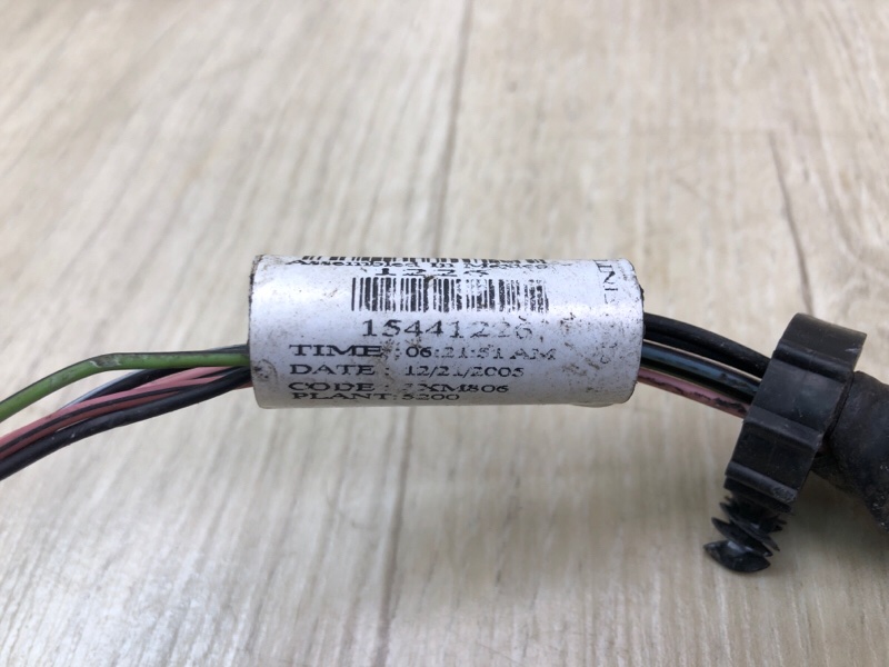 Проводка форсунок H3 05-10 2006 L52 3.5 L Проводка форсунок H3 05-10 2006 L52 3.5 L