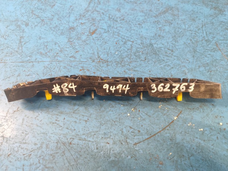 Кронштейн заднего бампера левый HYUNDAI ELANTRA AD 16- 2016 2.0 G4NH 86615-F3000 Б/У