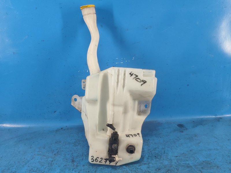 Бачок омывателя FORD ESCAPE 12-19 2018 T15HDTX FJ5Z-17618-A Б/У