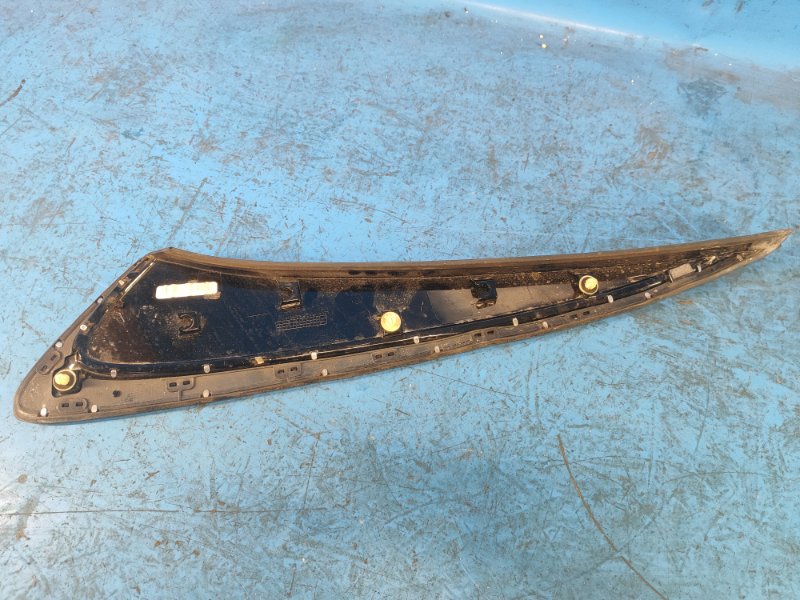 Накладка кузова задняя правая TOYOTA CAMRY 55 14-17 2.5 2ARFE Накладка кузова задняя правая TOYOTA CAMRY 55 14-17 2.5 2ARFE