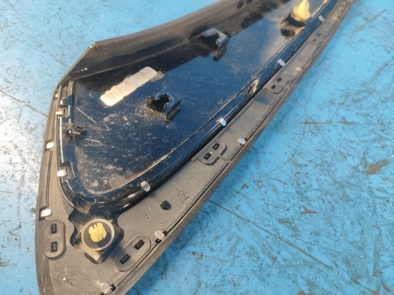 Накладка кузова задняя правая CAMRY 55 14-17 2014 2.5 2ARFE Накладка кузова задняя правая CAMRY 55 14-17 2014 2.5 2ARFE