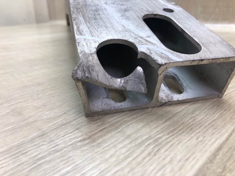 Усилитель переднего бампера MURANO Z51 07-14 2008 3.5 VQ35DE Усилитель переднего бампера MURANO Z51 07-14 2008 3.5 VQ35DE