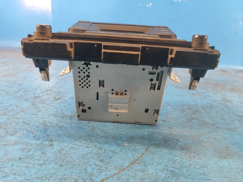 Магнитола HYUNDAI ELANTRA AD 16- Магнитола HYUNDAI ELANTRA AD 16-