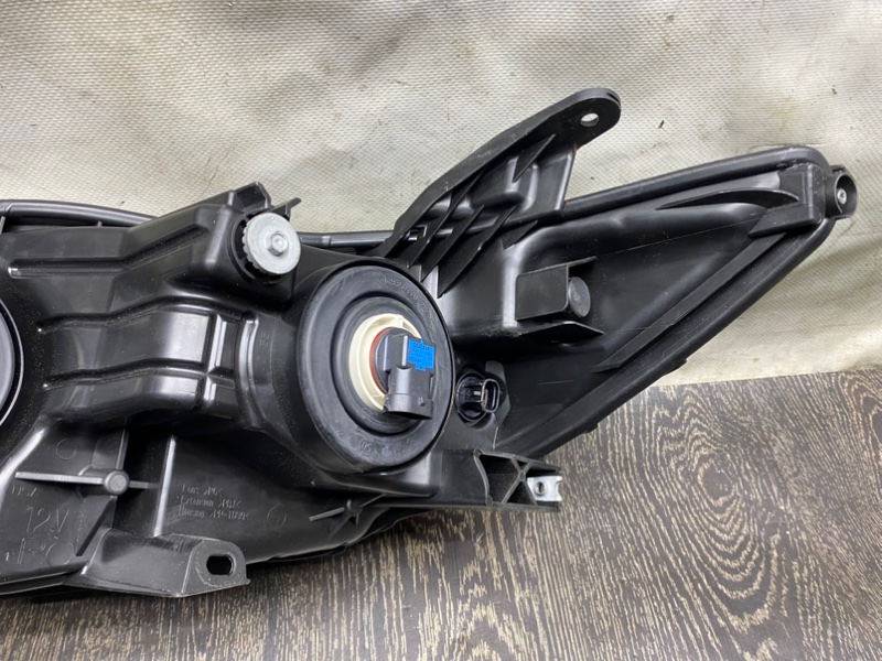 Фара передняя правая CAMRY 55 14-17 Фара передняя правая CAMRY 55 14-17