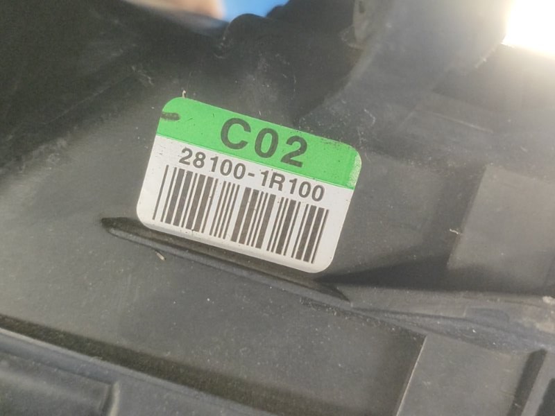 Корпус воздушного фильтра VELOSTER 11-18 2012 1.6 G4FD Корпус воздушного фильтра VELOSTER 11-18 2012 1.6 G4FD