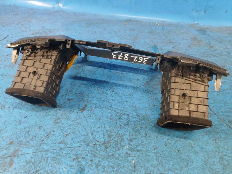 Дефлектор воздушный HYUNDAI TUCSON TL 15-20 Дефлектор воздушный HYUNDAI TUCSON TL 15-20