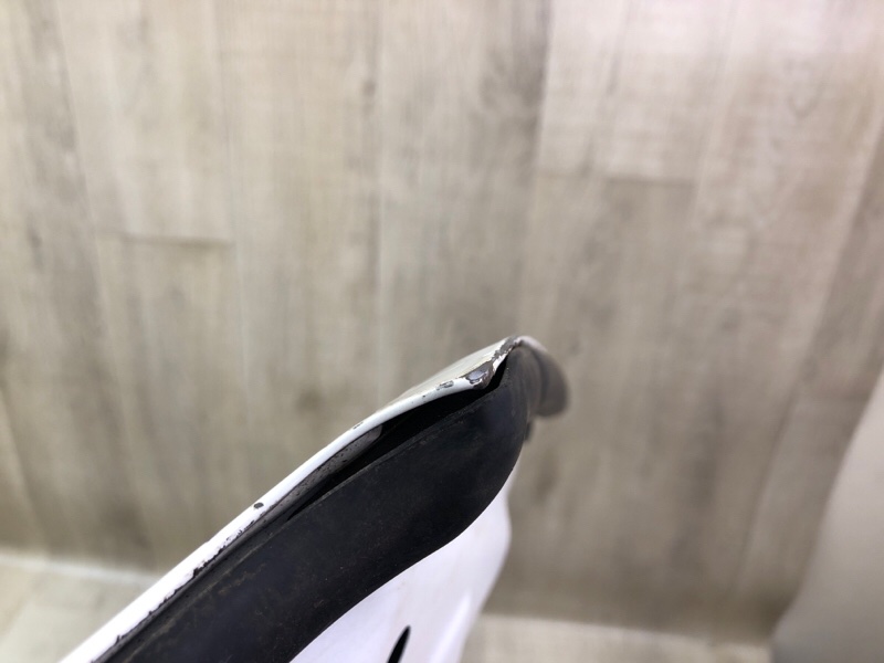 Капот LEAF 10-17 EM61 Капот LEAF 10-17 EM61