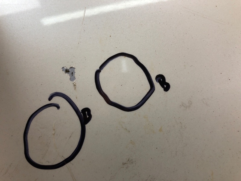 Капот LEAF 10-17 EM61 Капот LEAF 10-17 EM61