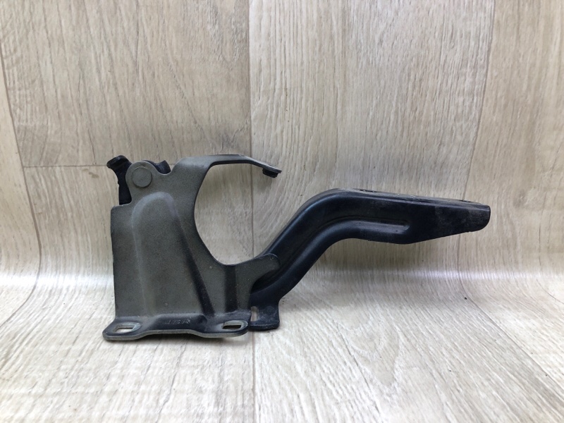 Запчасть петля капота правая NISSAN X-TRAIL/ROGUE T32 13-20 654004BA0A Б/У Петля капота правая NISSAN X-TRAIL/ROGUE T32 13-20 654004BA0A Б/У