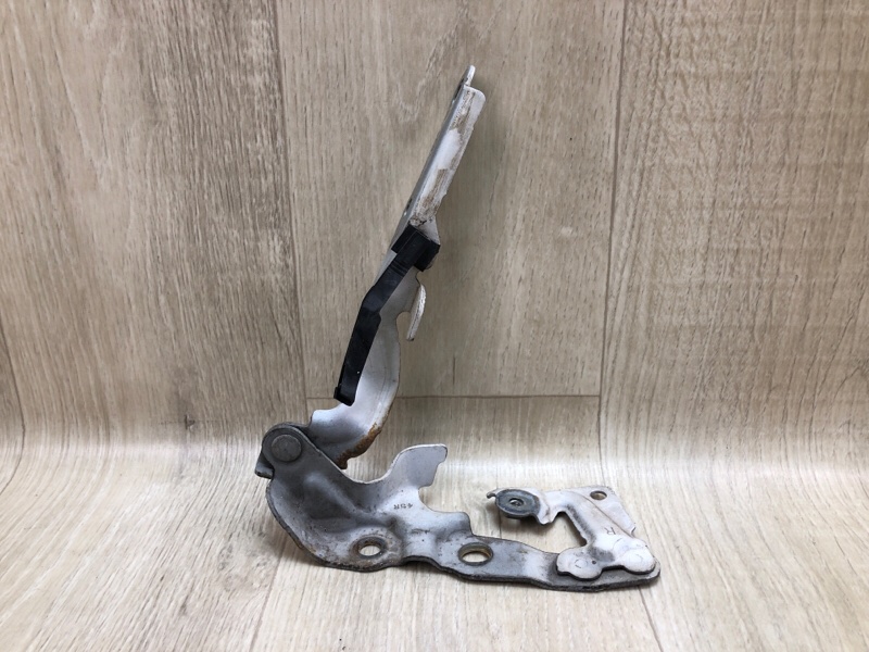 Петля капота правая CAMRY 40 06-11 Петля капота правая CAMRY 40 06-11
