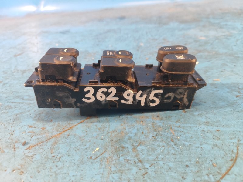 Блок управления стеклоподъемниками передний левый ACCENT RB 10- Блок управления стеклоподъемниками передний левый ACCENT RB 10-