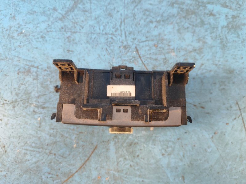 Блок управления печкой ELANTRA MD 10-15 2014 1.8 G4NB Блок управления печкой ELANTRA MD 10-15 2014 1.8 G4NB