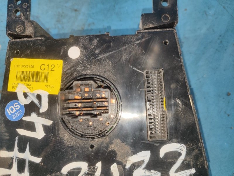 Блок управления печкой ELANTRA MD 10-15 2014 1.8 G4NB Блок управления печкой ELANTRA MD 10-15 2014 1.8 G4NB