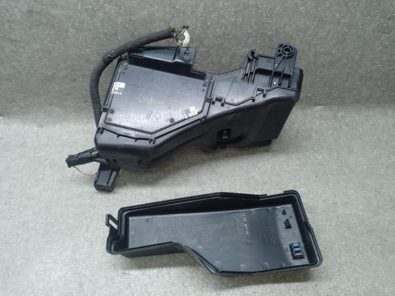 Блок предохранителей моторный отсек CAMRY 40 06-11 2010 2.5 2ARFE Блок предохранителей моторный отсек CAMRY 40 06-11 2010 2.5 2ARFE