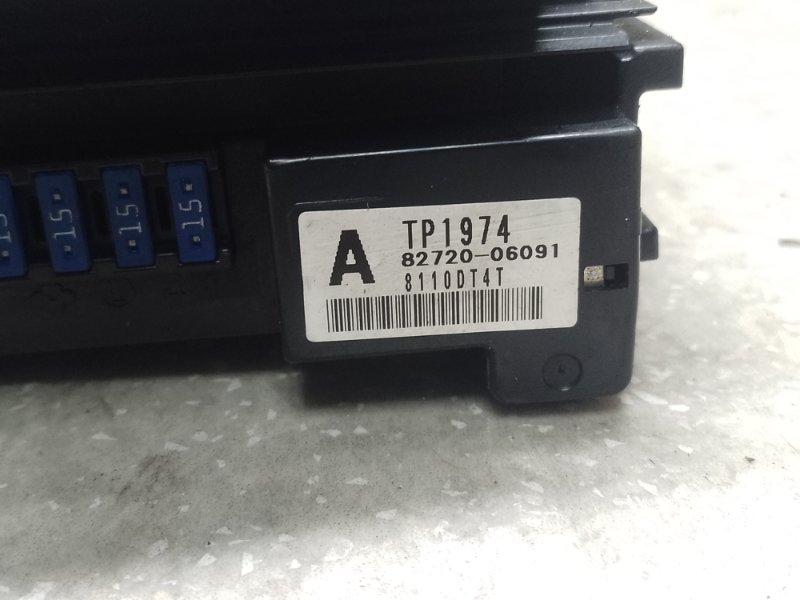 Блок предохранителей моторный отсек CAMRY 40 06-11 2010 2.5 2ARFE Блок предохранителей моторный отсек CAMRY 40 06-11 2010 2.5 2ARFE