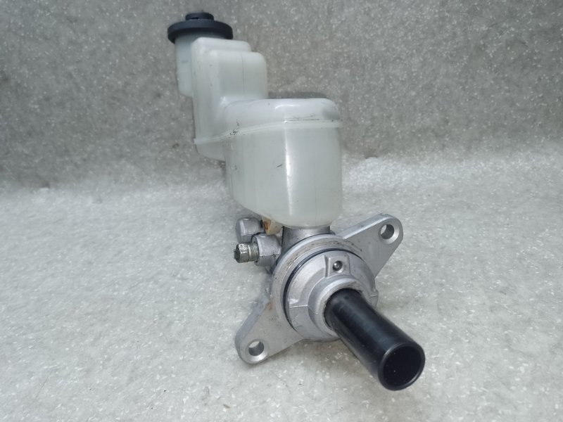 Главный тормозной цилиндр TOYOTA CAMRY 40 06-11 2.5 2ARFE Главный тормозной цилиндр TOYOTA CAMRY 40 06-11 2.5 2ARFE