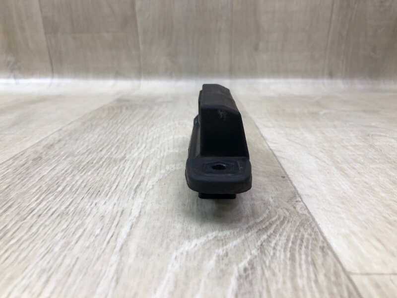 Кнопка открывания багажника наружная TOYOTA VENZA 09-16 3.5 2GR-FE Кнопка открывания багажника наружная TOYOTA VENZA 09-16 3.5 2GR-FE