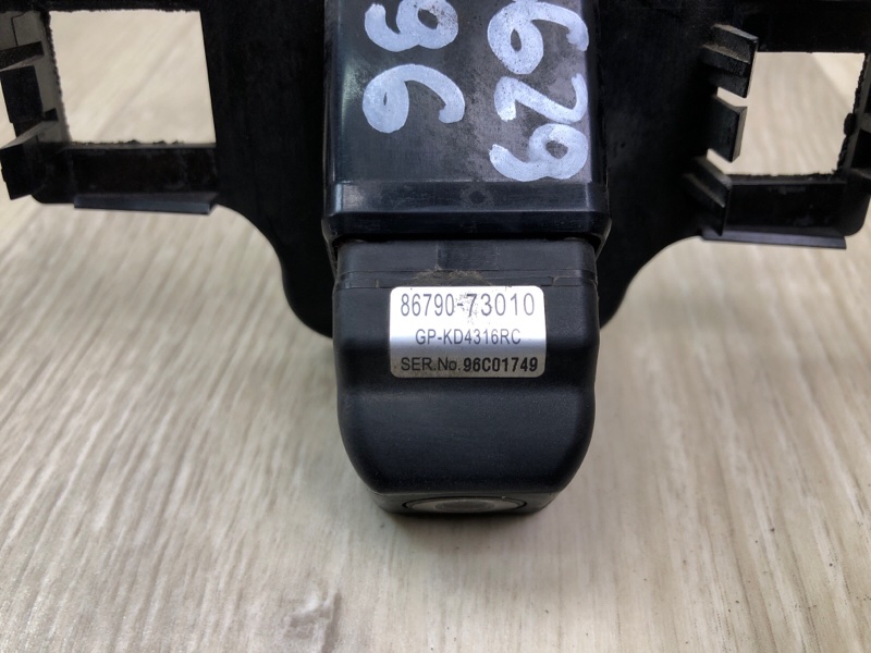 Камера заднего вида VENZA 09-16 2009 3.5 2GR-FE Камера заднего вида VENZA 09-16 2009 3.5 2GR-FE