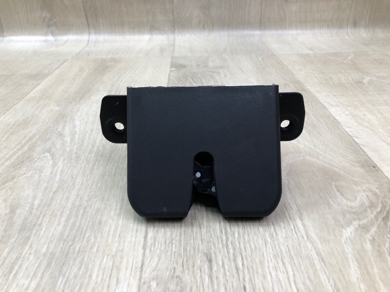 Замок крышки багажника TUCSON TL 15-20 2018 2.0 G4NC Замок крышки багажника TUCSON TL 15-20 2018 2.0 G4NC