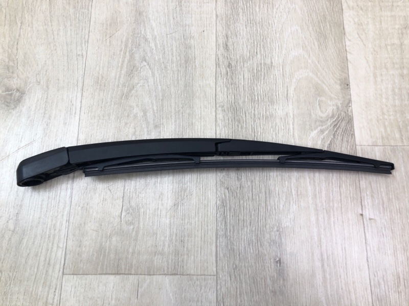 Поводок стеклоочистителя задний TUCSON TL 15-20 2018 2.0 G4NC Поводок стеклоочистителя задний TUCSON TL 15-20 2018 2.0 G4NC