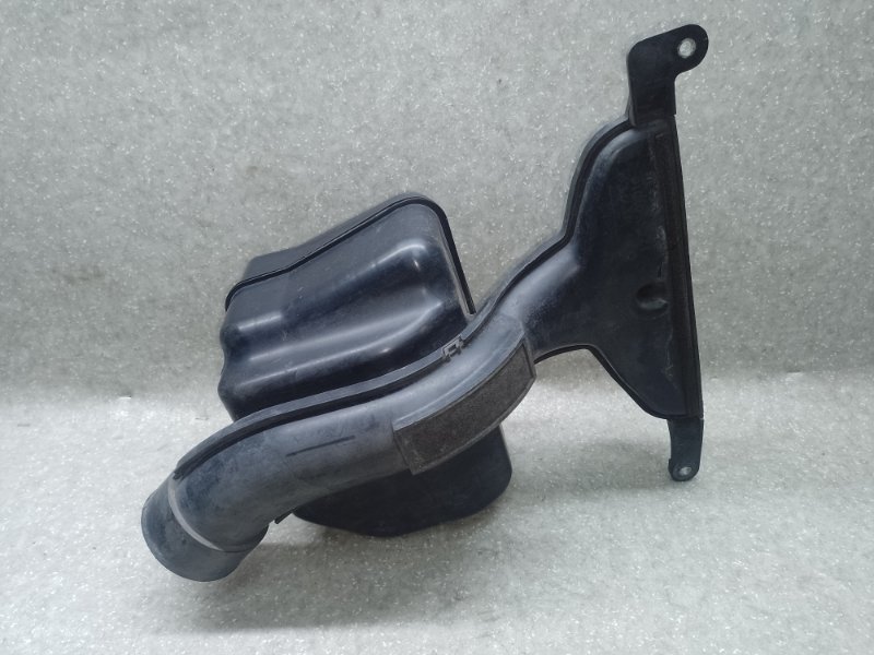 Воздухозаборник CAMRY 40 06-11 2010 2.5 2ARFE