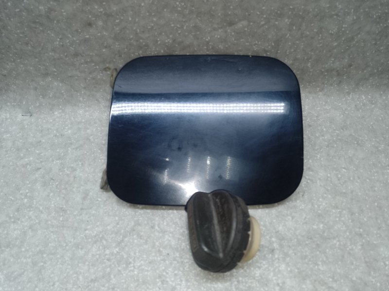 Запчасть лючок топливного бака TOYOTA CAMRY 40 06-11 2010 2.5 2ARFE 7735006030 Б/У Лючок топливного бака TOYOTA CAMRY 40 06-11 2010 2.5 2ARFE 7735006030 Б/У