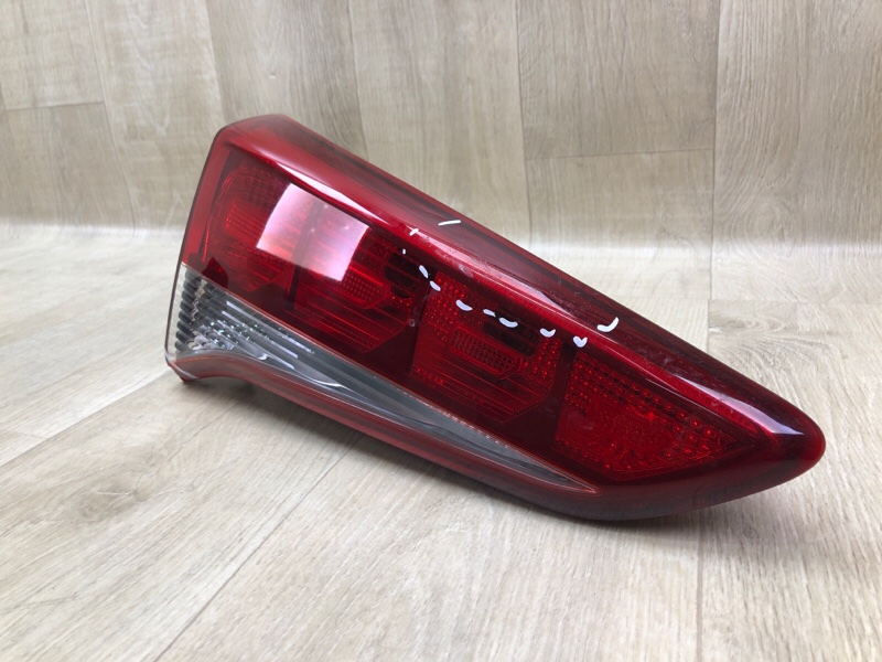 Фонарь внутренний левый TUCSON TL 15-20 2018 2.0 G4NC Фонарь внутренний левый TUCSON TL 15-20 2018 2.0 G4NC