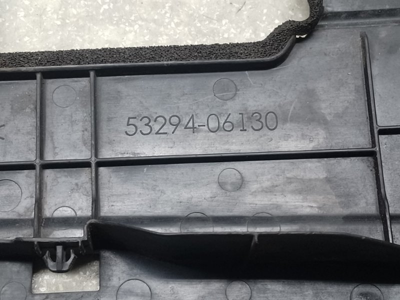 Дефлектор радиатора левый TOYOTA CAMRY 40 06-11 2.5 2ARFE