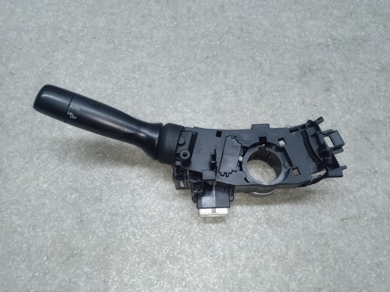 Запчасть подрулевой переключатель левый TOYOTA CAMRY 40 06-11 2010 2.5 2ARFE 8414006401 Б/У Подрулевой переключатель левый TOYOTA CAMRY 40 06-11 2010 2.5 2ARFE 8414006401 Б/У