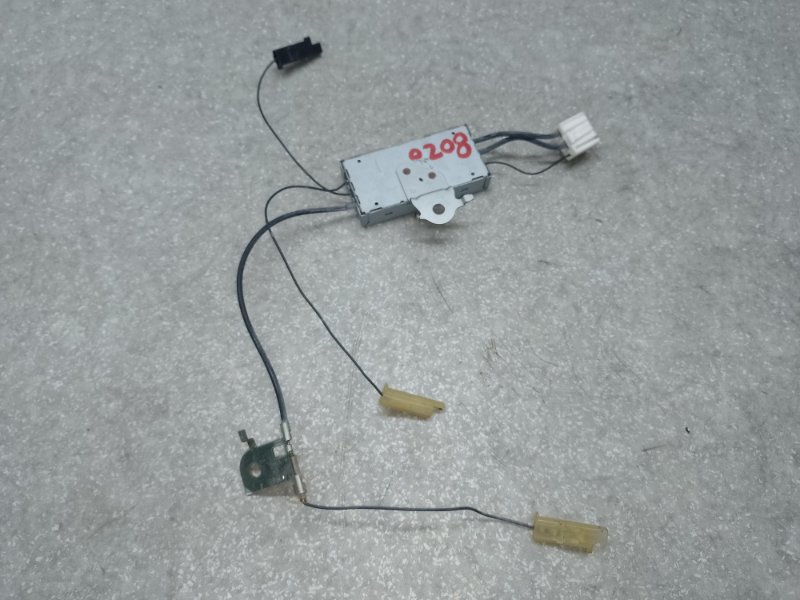 Антенна CAMRY 40 06-11 2010 2.5 2ARFE Антенна CAMRY 40 06-11 2010 2.5 2ARFE