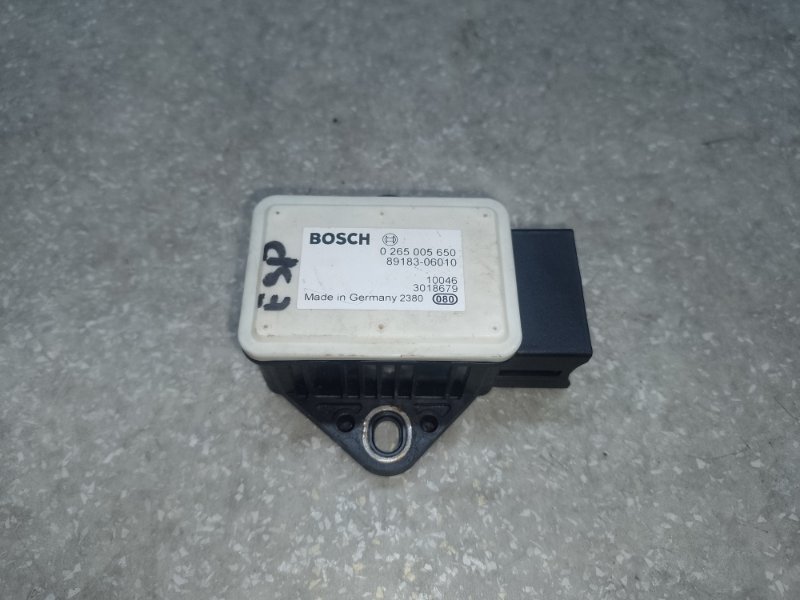 Запчасть датчик esp TOYOTA CAMRY 40 06-11 2010 2.5 2ARFE 8918306010 Б/У Датчик ESP TOYOTA CAMRY 40 06-11 2010 2.5 2ARFE 8918306010 Б/У