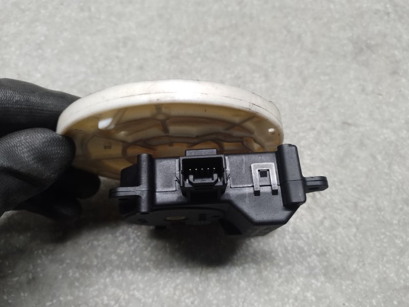 Моторчик заслонки печки TOYOTA CAMRY 40 06-11 2.5 2ARFE Моторчик заслонки печки TOYOTA CAMRY 40 06-11 2.5 2ARFE