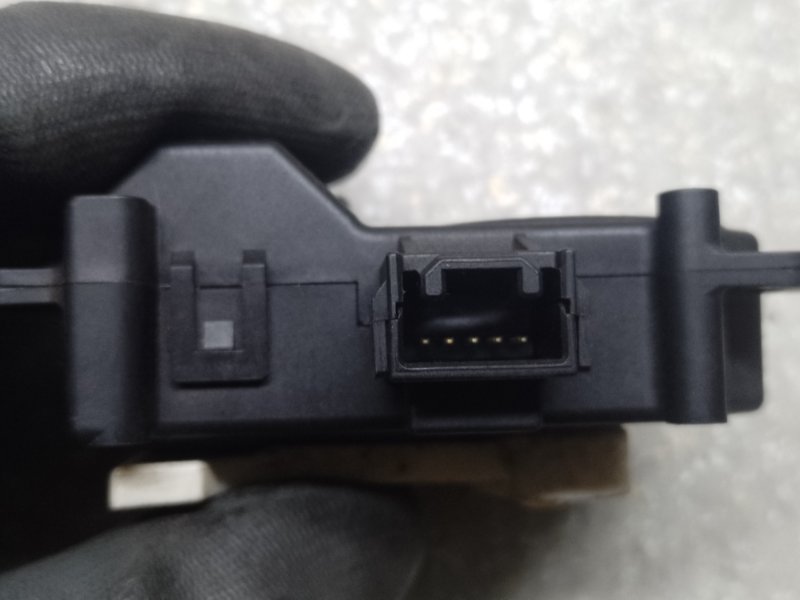 Моторчик заслонки печки TOYOTA CAMRY 40 06-11 2.5 2ARFE Моторчик заслонки печки TOYOTA CAMRY 40 06-11 2.5 2ARFE